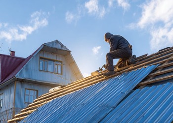 Кровельные работы с профнастилом Кровельные работы с профнастилом